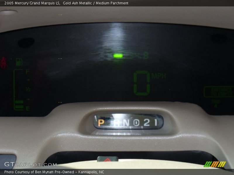 Gold Ash Metallic / Medium Parchment 2005 Mercury Grand Marquis LS