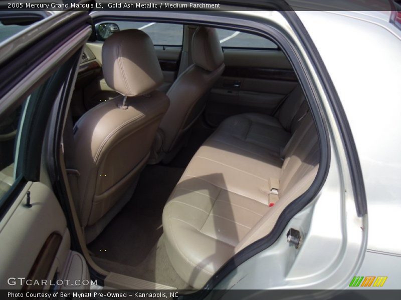 Gold Ash Metallic / Medium Parchment 2005 Mercury Grand Marquis LS