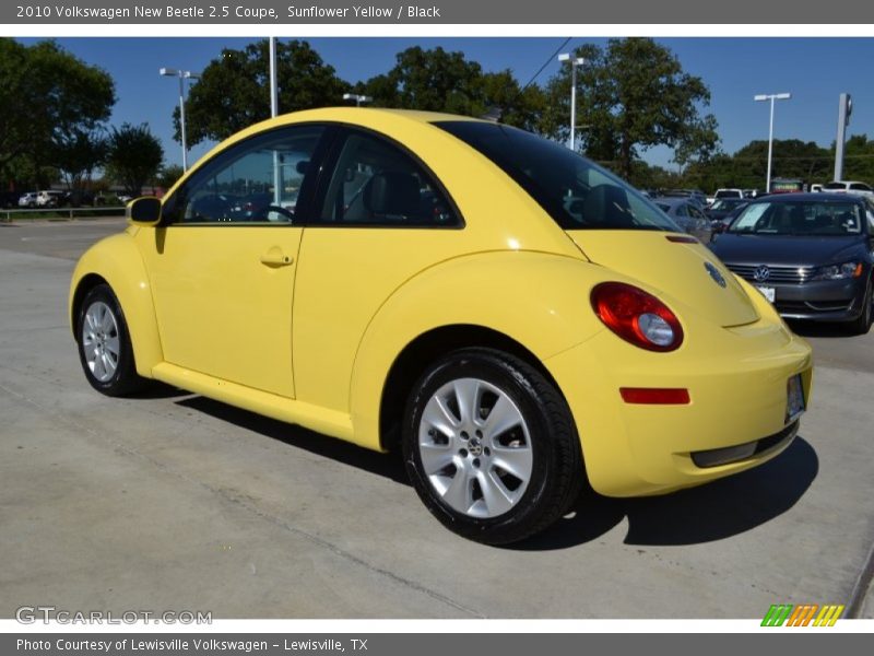 Sunflower Yellow / Black 2010 Volkswagen New Beetle 2.5 Coupe