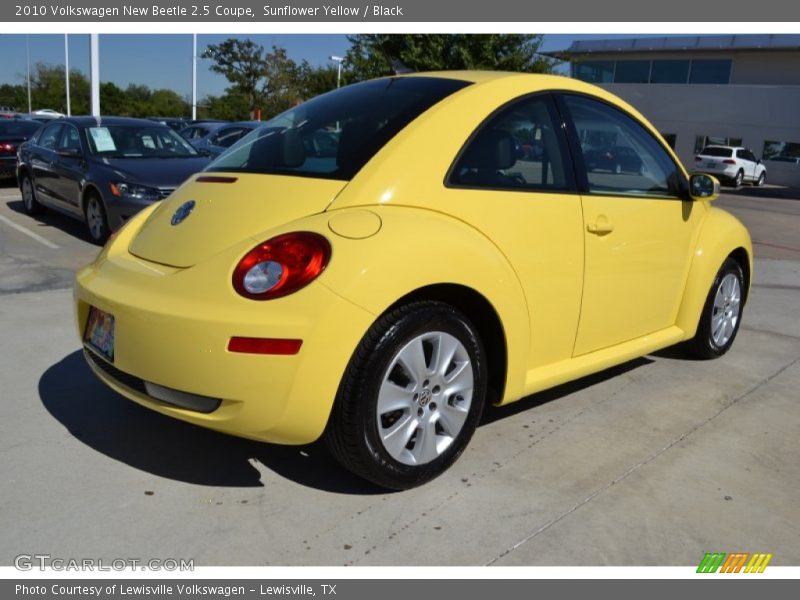 Sunflower Yellow / Black 2010 Volkswagen New Beetle 2.5 Coupe