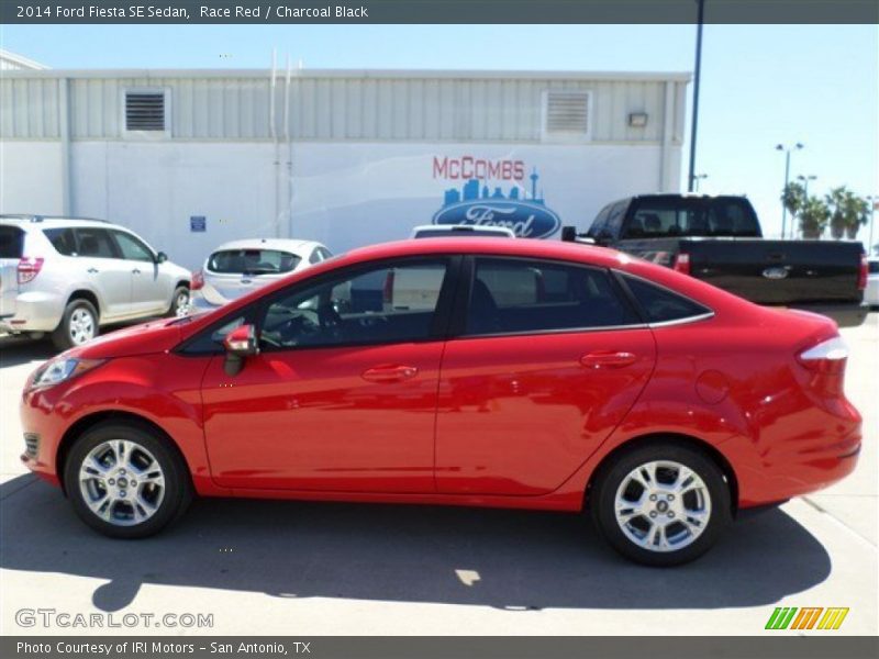 Race Red / Charcoal Black 2014 Ford Fiesta SE Sedan