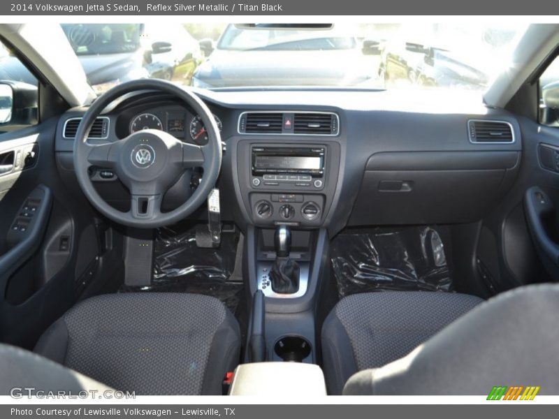 Reflex Silver Metallic / Titan Black 2014 Volkswagen Jetta S Sedan