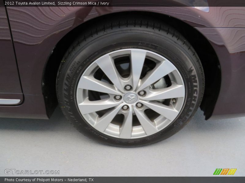 Sizzling Crimson Mica / Ivory 2012 Toyota Avalon Limited