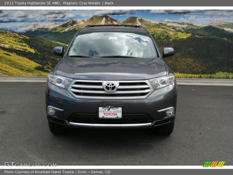 Magnetic Gray Metallic / Black 2013 Toyota Highlander SE 4WD
