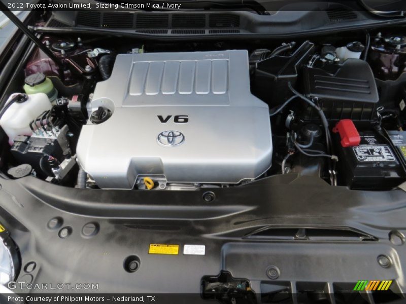 Sizzling Crimson Mica / Ivory 2012 Toyota Avalon Limited