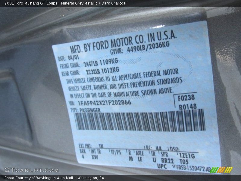 Mineral Grey Metallic / Dark Charcoal 2001 Ford Mustang GT Coupe