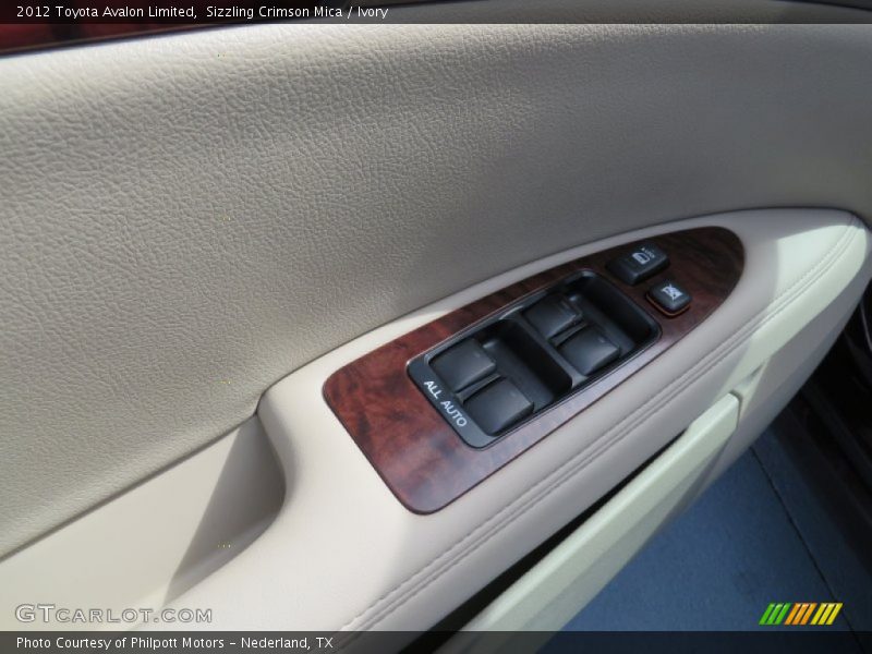 Sizzling Crimson Mica / Ivory 2012 Toyota Avalon Limited