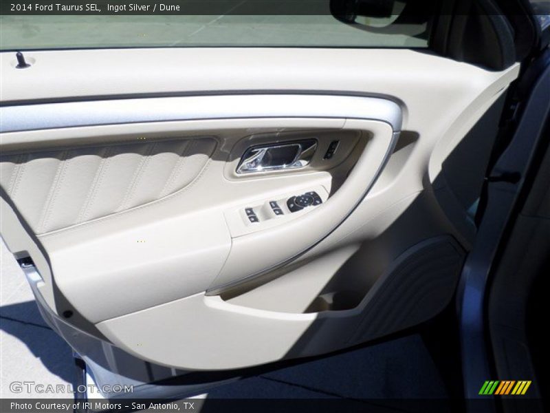 Ingot Silver / Dune 2014 Ford Taurus SEL