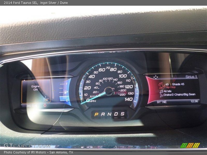 Ingot Silver / Dune 2014 Ford Taurus SEL