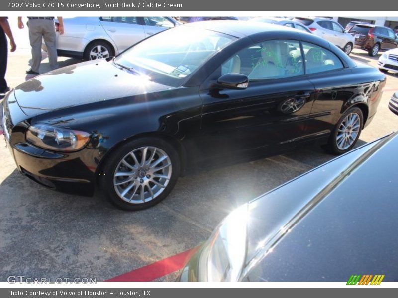 Solid Black / Calcite Cream 2007 Volvo C70 T5 Convertible