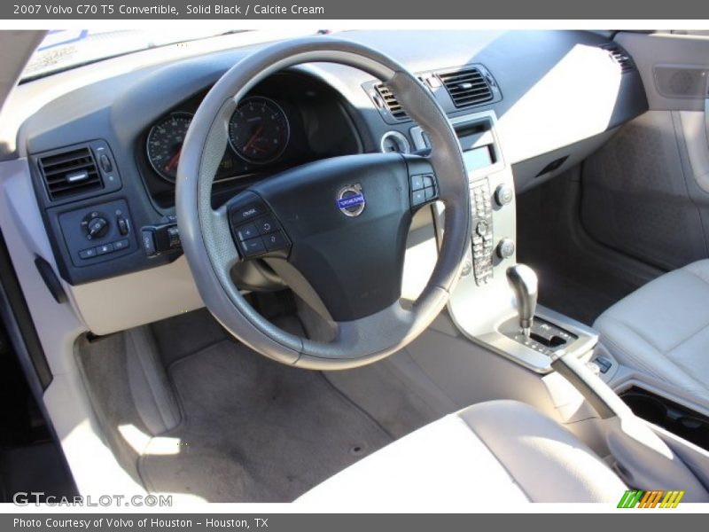 Solid Black / Calcite Cream 2007 Volvo C70 T5 Convertible
