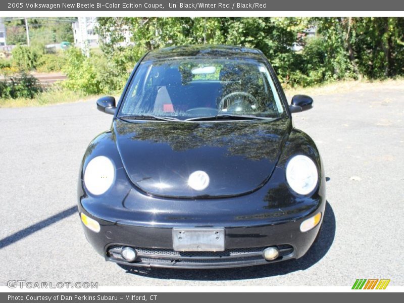 Uni Black/Winter Red / Black/Red 2005 Volkswagen New Beetle Bi-Color Edition Coupe