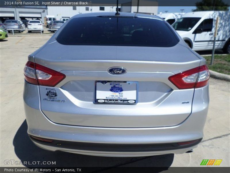 Ingot Silver / Charcoal Black 2014 Ford Fusion SE