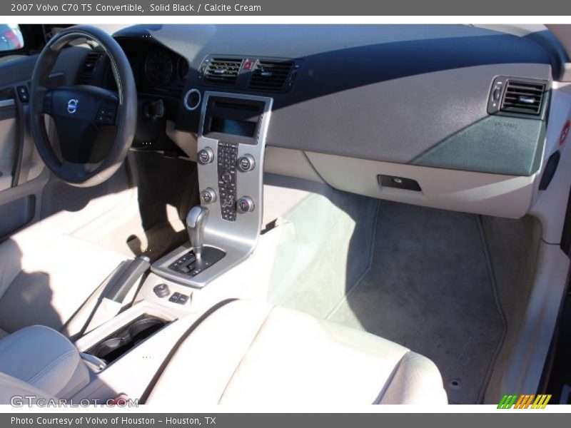 Solid Black / Calcite Cream 2007 Volvo C70 T5 Convertible