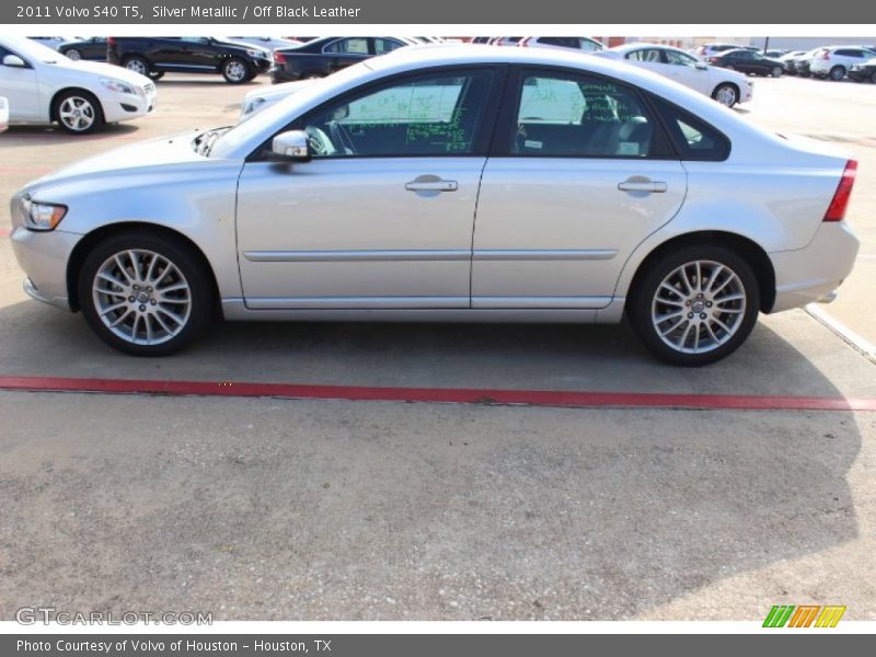 Silver Metallic / Off Black Leather 2011 Volvo S40 T5
