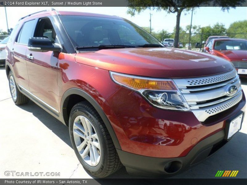 Sunset / Medium Light Stone 2014 Ford Explorer XLT