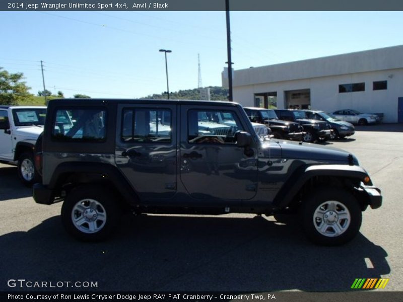 Anvil / Black 2014 Jeep Wrangler Unlimited Sport 4x4