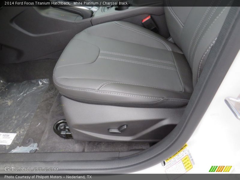 White Platinum / Charcoal Black 2014 Ford Focus Titanium Hatchback