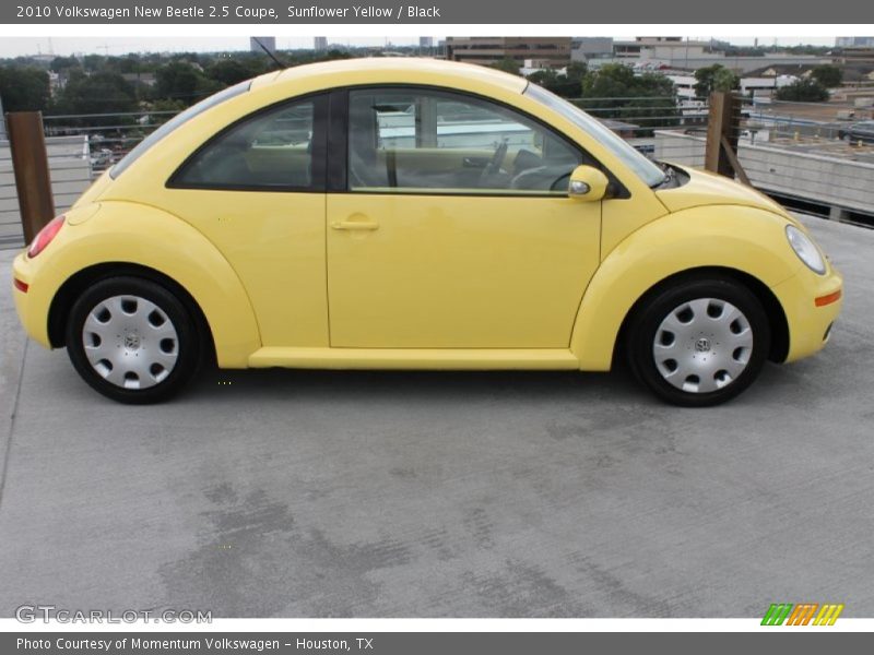 Sunflower Yellow / Black 2010 Volkswagen New Beetle 2.5 Coupe