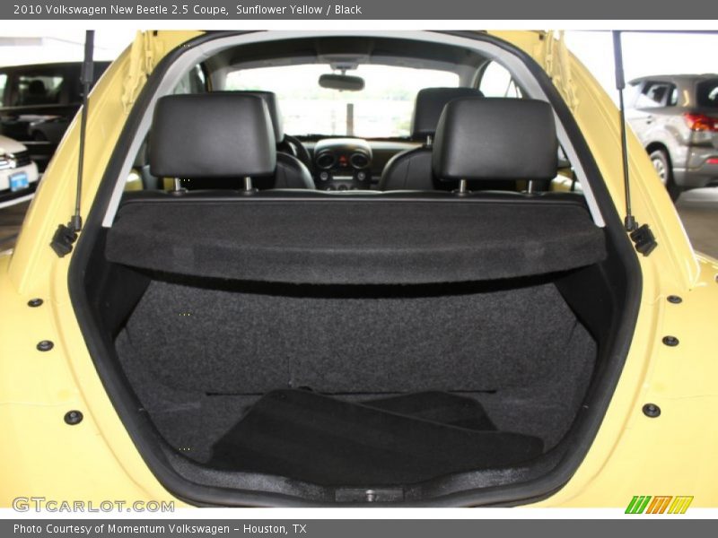 Sunflower Yellow / Black 2010 Volkswagen New Beetle 2.5 Coupe