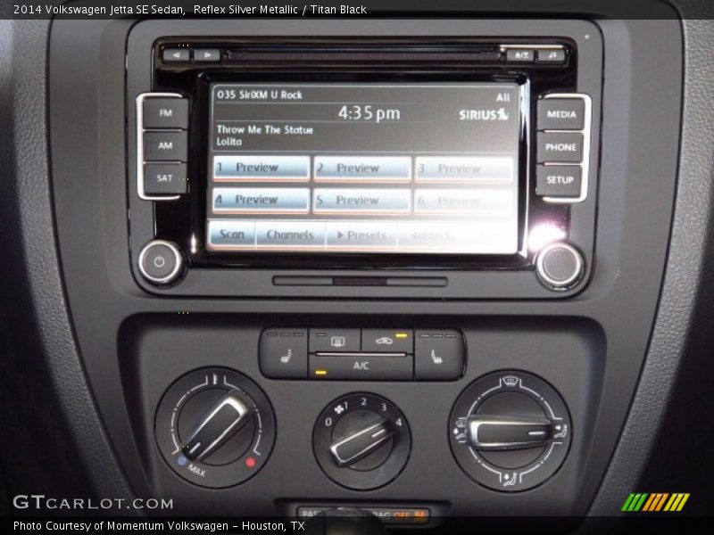 Reflex Silver Metallic / Titan Black 2014 Volkswagen Jetta SE Sedan