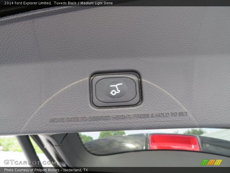 Tuxedo Black / Medium Light Stone 2014 Ford Explorer Limited