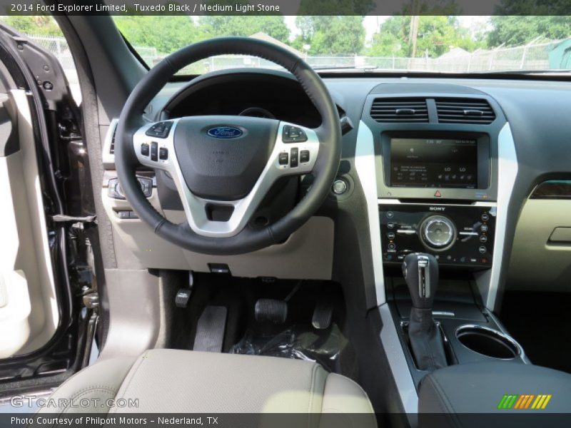 Tuxedo Black / Medium Light Stone 2014 Ford Explorer Limited