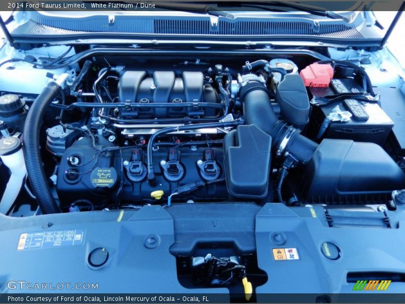 White Platinum / Dune 2014 Ford Taurus Limited
