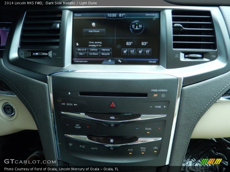 Controls of 2014 MKS FWD