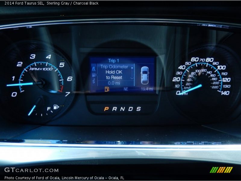 Sterling Gray / Charcoal Black 2014 Ford Taurus SEL