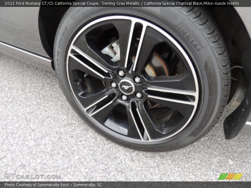 Sterling Gray Metallic / California Special Charcoal Black/Miko-suede Inserts 2013 Ford Mustang GT/CS California Special Coupe
