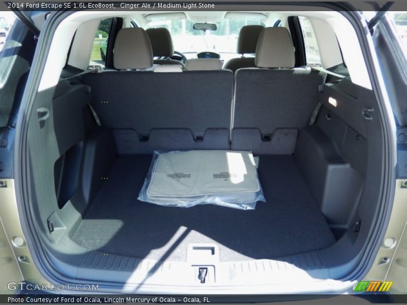  2014 Escape SE 1.6L EcoBoost Trunk