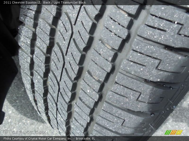 Black / Light Titanium/Jet Black 2011 Chevrolet Equinox LS