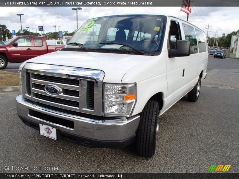 Oxford White / Medium Flint 2010 Ford E Series Van E350 XLT Passenger Extended