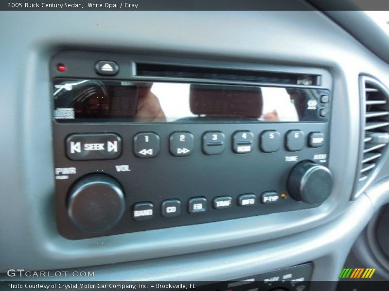 White Opal / Gray 2005 Buick Century Sedan