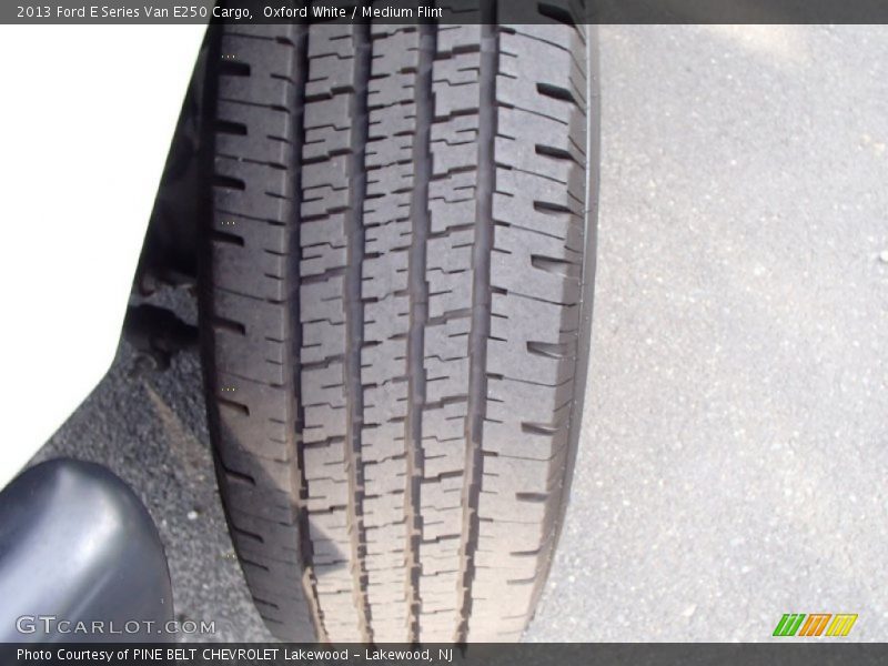 Oxford White / Medium Flint 2013 Ford E Series Van E250 Cargo