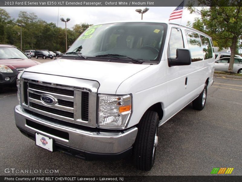 Oxford White / Medium Flint 2013 Ford E Series Van E350 XLT Extended Passenger