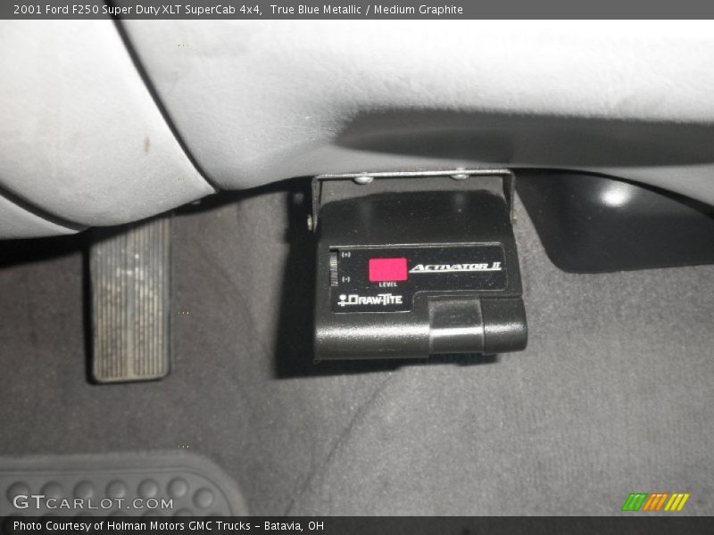 True Blue Metallic / Medium Graphite 2001 Ford F250 Super Duty XLT SuperCab 4x4