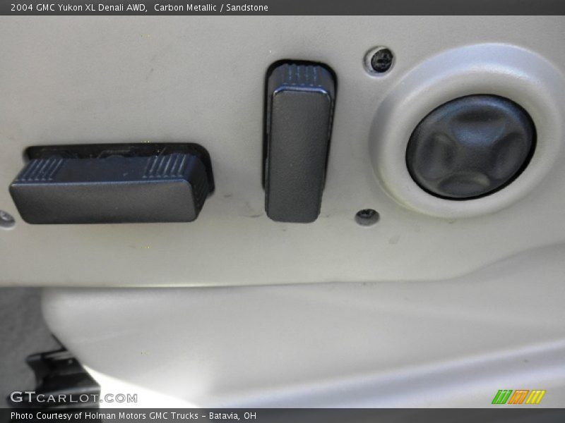 Carbon Metallic / Sandstone 2004 GMC Yukon XL Denali AWD