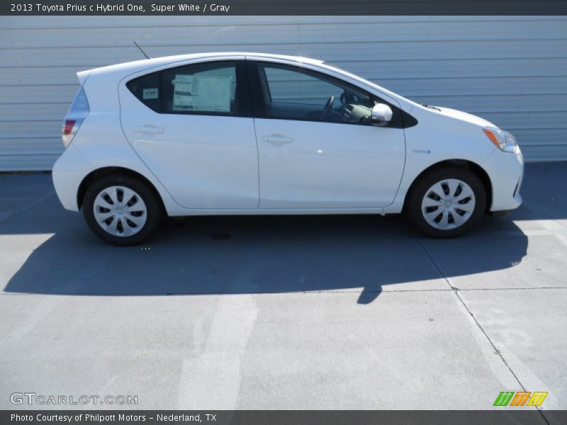 Super White / Gray 2013 Toyota Prius c Hybrid One