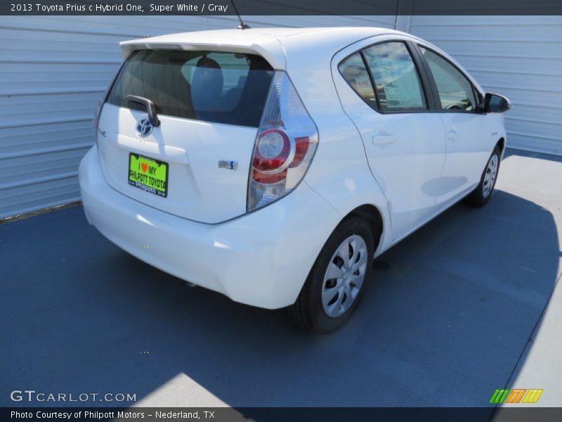 Super White / Gray 2013 Toyota Prius c Hybrid One