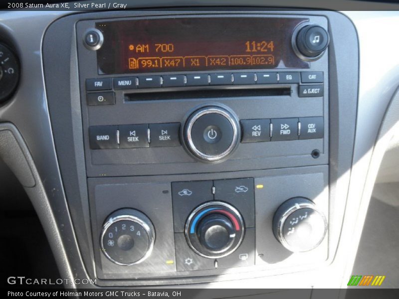 Silver Pearl / Gray 2008 Saturn Aura XE