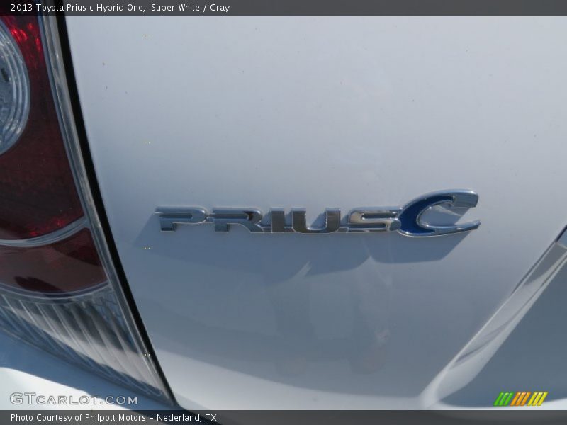 Super White / Gray 2013 Toyota Prius c Hybrid One