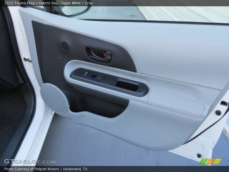 Super White / Gray 2013 Toyota Prius c Hybrid One