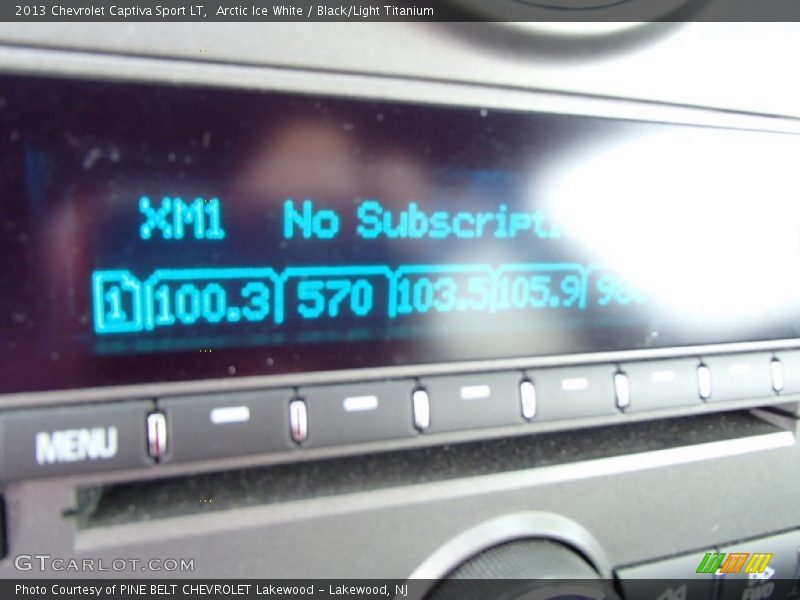 Arctic Ice White / Black/Light Titanium 2013 Chevrolet Captiva Sport LT