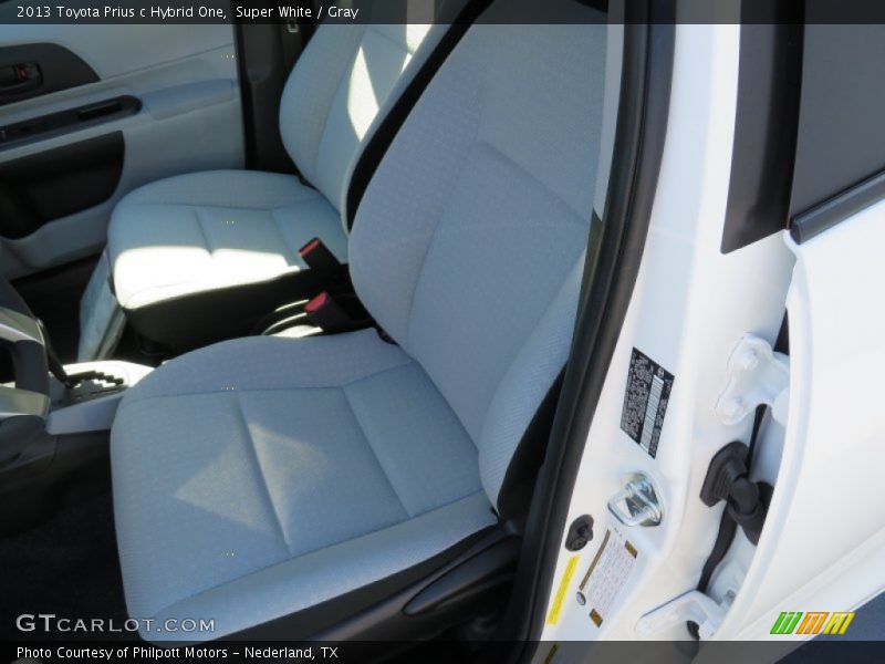 Super White / Gray 2013 Toyota Prius c Hybrid One