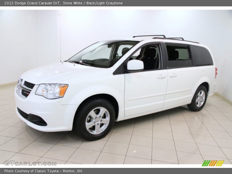 Stone White / Black/Light Graystone 2013 Dodge Grand Caravan SXT