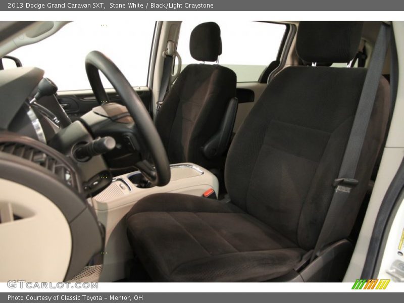 Stone White / Black/Light Graystone 2013 Dodge Grand Caravan SXT