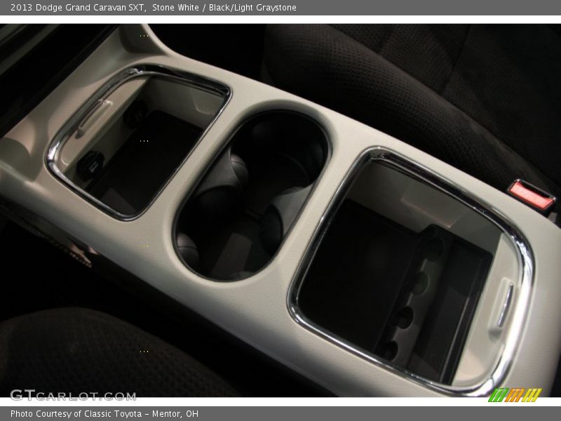 Stone White / Black/Light Graystone 2013 Dodge Grand Caravan SXT