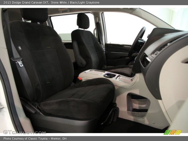Stone White / Black/Light Graystone 2013 Dodge Grand Caravan SXT